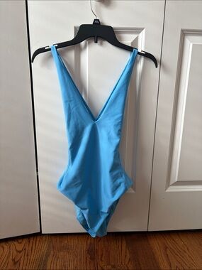 Carve Designs Light Blue One-Piece Swimsuit Size Small